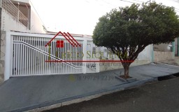 Casa Em Terreno Inteiro No Melhor Do Vale Verde!