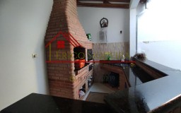 Casa Em Terreno Inteiro No Melhor Do Vale Verde!