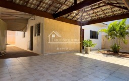 São Sebastião Com 3 Quartos E Muito Quintal!