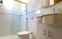 São Sebastião Com 3 Quartos E Muito Quintal!