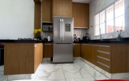 Casa No Residencial Bongiovani - 2 Quartos E Muito Quintal!