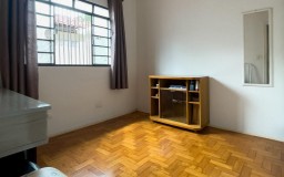 Casa Jd. Aviação -  3 Quartos E Muito Quintal!