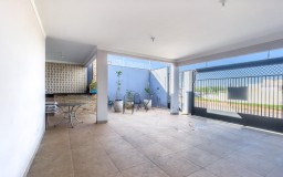 Casa Completa No Jd. Itacaré! 3 Quartos + área Gourmet.