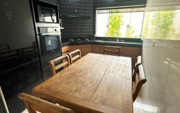 Casa Completa No Jd. Maracanã! 3 Quartos + área Gourmet.