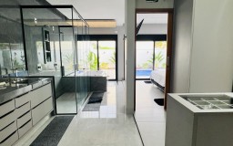 Casa Alto Padrão - Condomínio Porto Bello