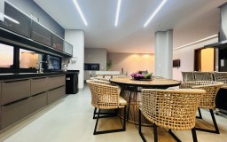 Casa Alto Padrão - Condomínio Porto Bello