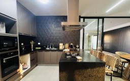 Casa Alto Padrão - Condomínio Porto Bello