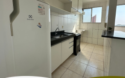 Apto Em Frente A Toledo, Próximo Ao Centro