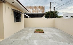 Casa Com 3 Quartos à Venda, 133m² - Parque Cedral!