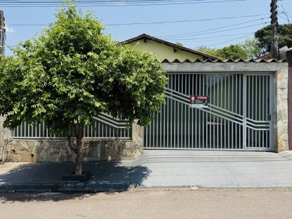 Detalhes de Casa Com 3 Quartos à Venda, Mario Amato - Ana Jacinta!